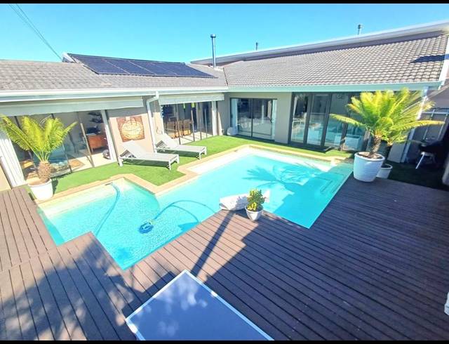 5 BEDROOM HOUSE FOR SALE IN WELGEMOED